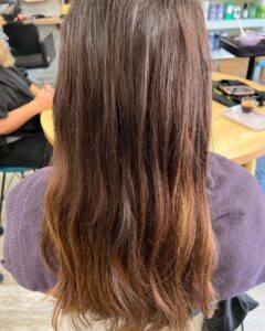 Coiffure professionnelle à Conflans-Sainte-Honorine – salon spécialisé en coupe, brushing, coloration et soins capillaires