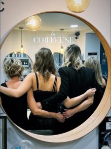Coiffure professionnelle à Conflans-Sainte-Honorine – salon spécialisé en coupe, brushing, coloration et soins capillaires