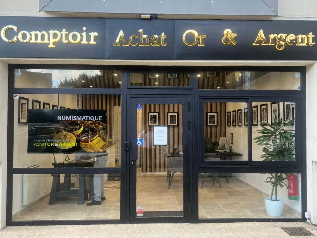 façade de rue du comptoir achat or de bois d'arcy dans les yvelines